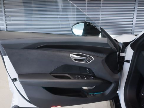 Used 2024 Audi RS e-tron GT w/ Carbon Performance Package image 25