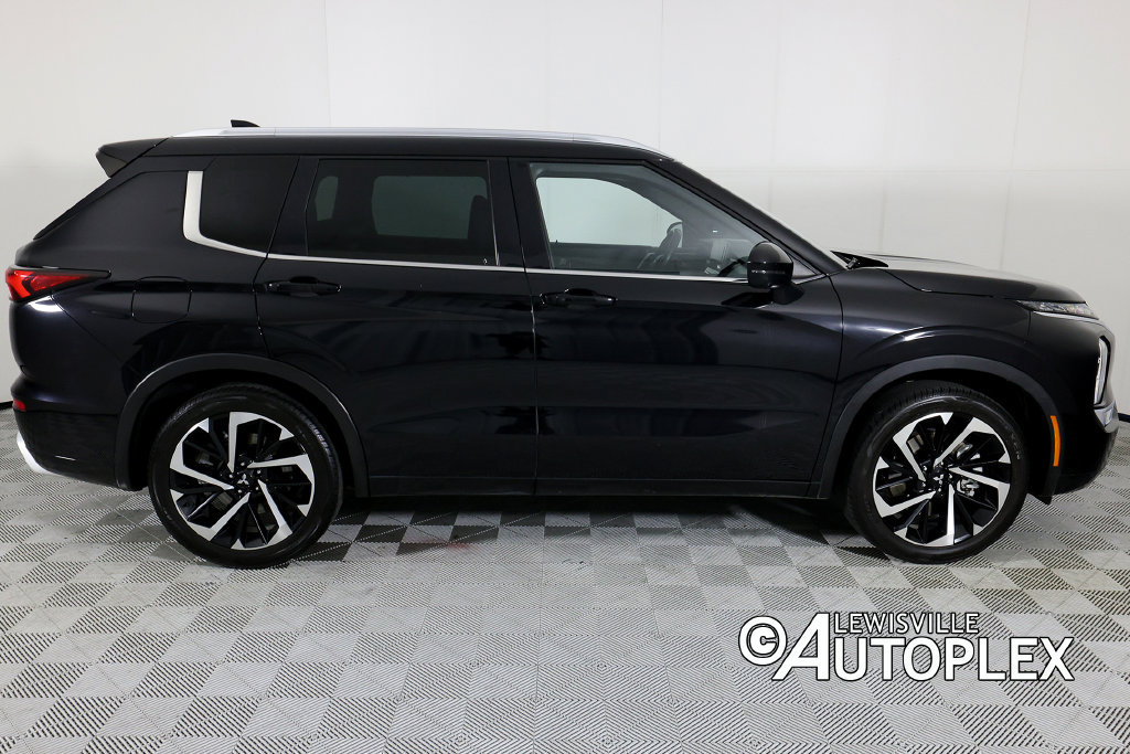 Used 2022 Mitsubishi Outlander SEL FWD image 4