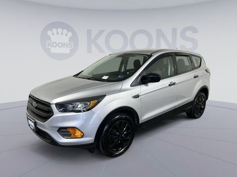 Used 2018 Ford Escape S FWD image 1