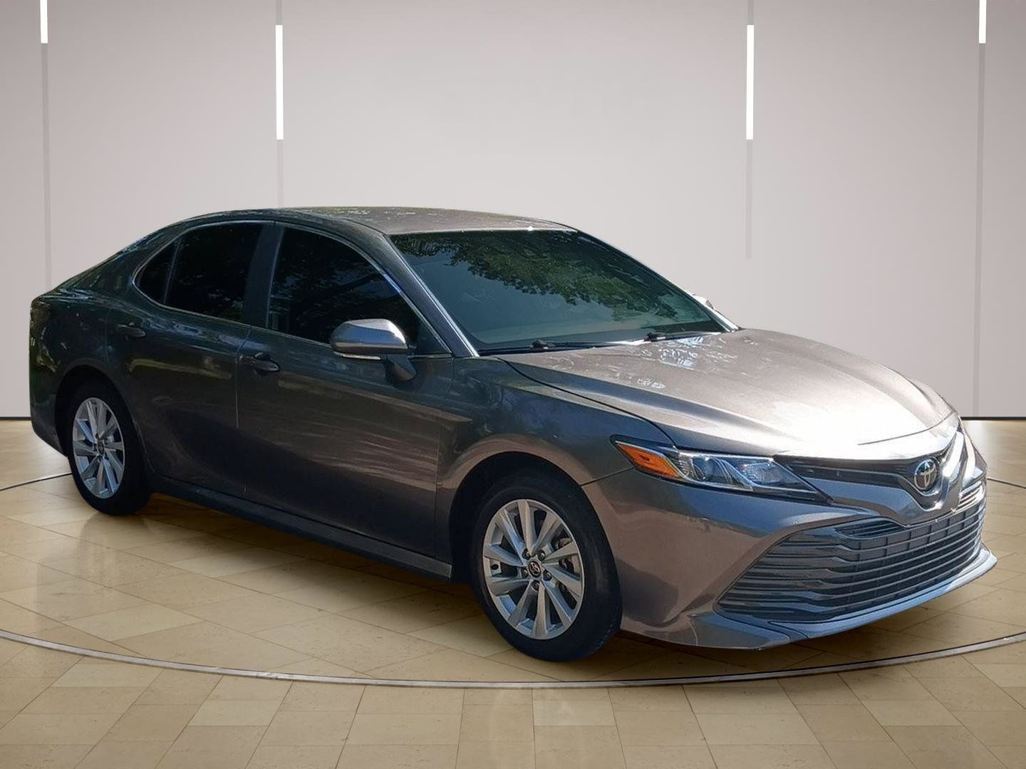 Used 2024 Toyota Camry LE w/ Convenience Package FWD image 11