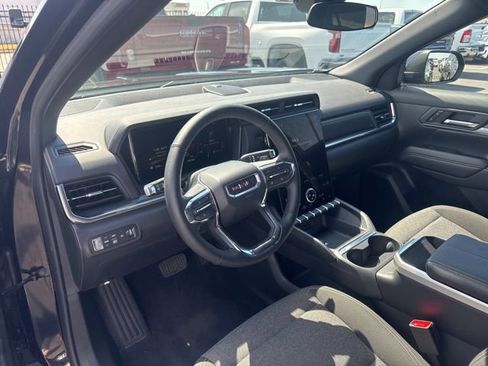 Used 2025 GMC Terrain Elevation AWD/4WD image 10