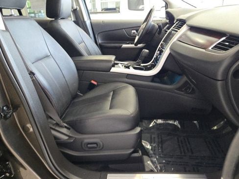 Used 2011 Ford Edge Limited w/ 302A Rapid Spec Order Code FWD image 3
