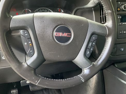 Certified 2022 GMC Savana 2500 w/ Driver Convenience Package RWD image 13