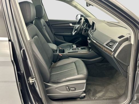 Used 2018 Audi Q5 2.0T Premium Plus w/ Premium Plus Package image 19