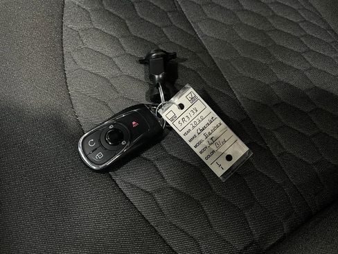 Used 2020 Chevrolet Equinox LT image 35