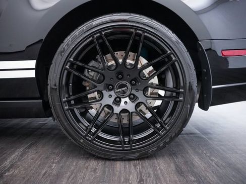 Used 2014 Ford Mustang Shelby GT500 w/ Equipment Group 821A RWD image 41