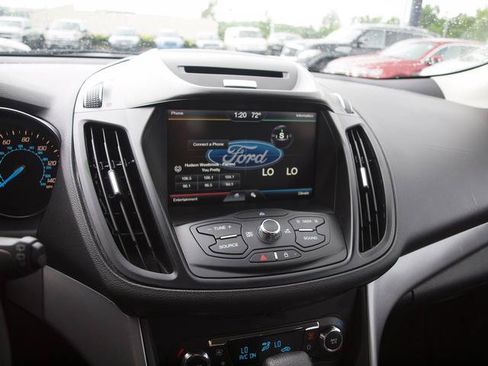 Used 2015 Ford Escape SE w/ Equipment Group 201A AWD/4WD image 10