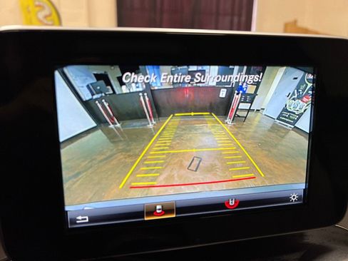 Used 2017 Mercedes-Benz C 300 Sedan image 25