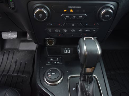 Used 2022 Ford Ranger Lariat w/ Equipment Group 501A High image 22