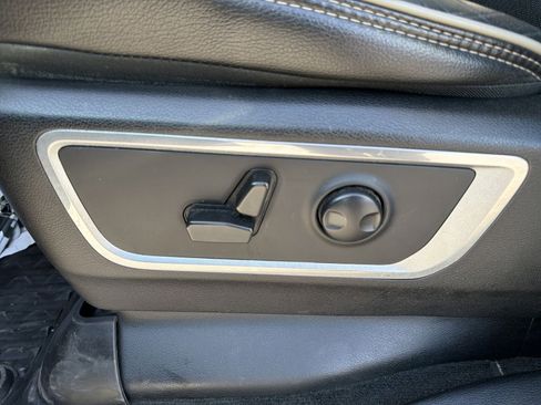 Used 2022 RAM 1500 Laramie image 18