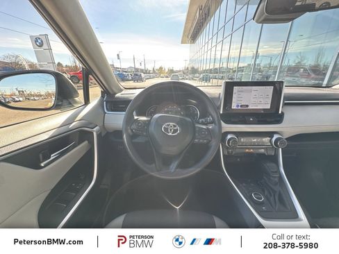 Used 2025 Toyota RAV4 XLE image 14