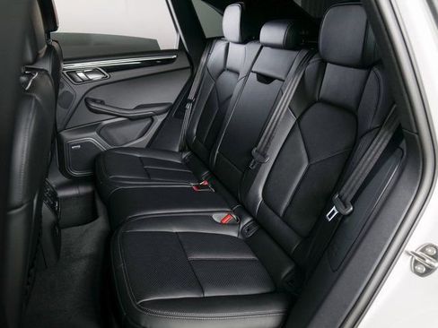 New 2026 Porsche Macan S image 13