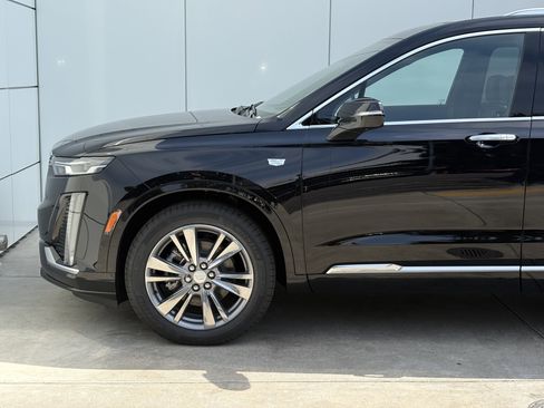 New 2025 Cadillac XT6 Premium Luxury w/ Technology Package image 5