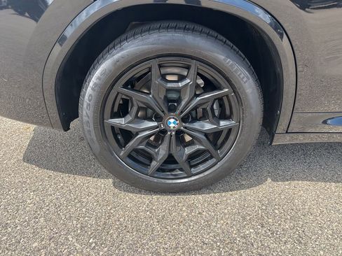 Used 2024 BMW X3 xDrive30i w/ M Sport Package AWD/4WD image 11