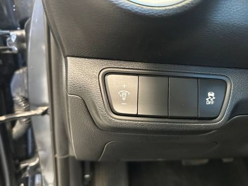 Used 2024 Kia Forte LXS FWD image 21