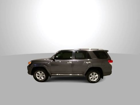 Used 2013 Toyota 4Runner Limited image 5
