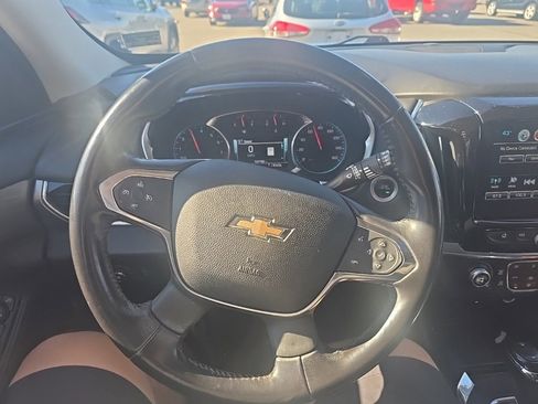 Used 2018 Chevrolet Traverse LT image 15