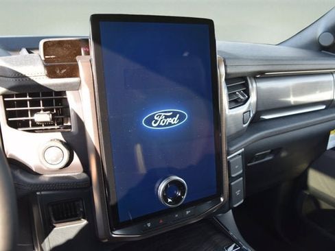 New 2025 Ford F150 Lightning Lariat image 9