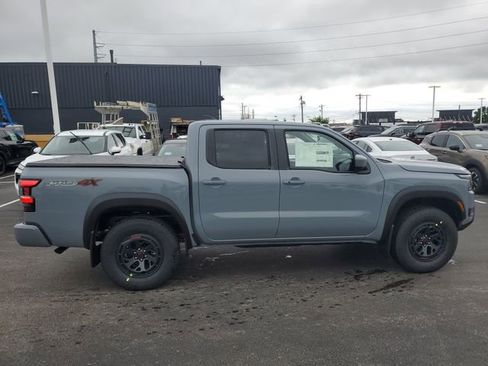 New 2026 Nissan Frontier PRO-4X w/ Tow Package AWD/4WD image 8