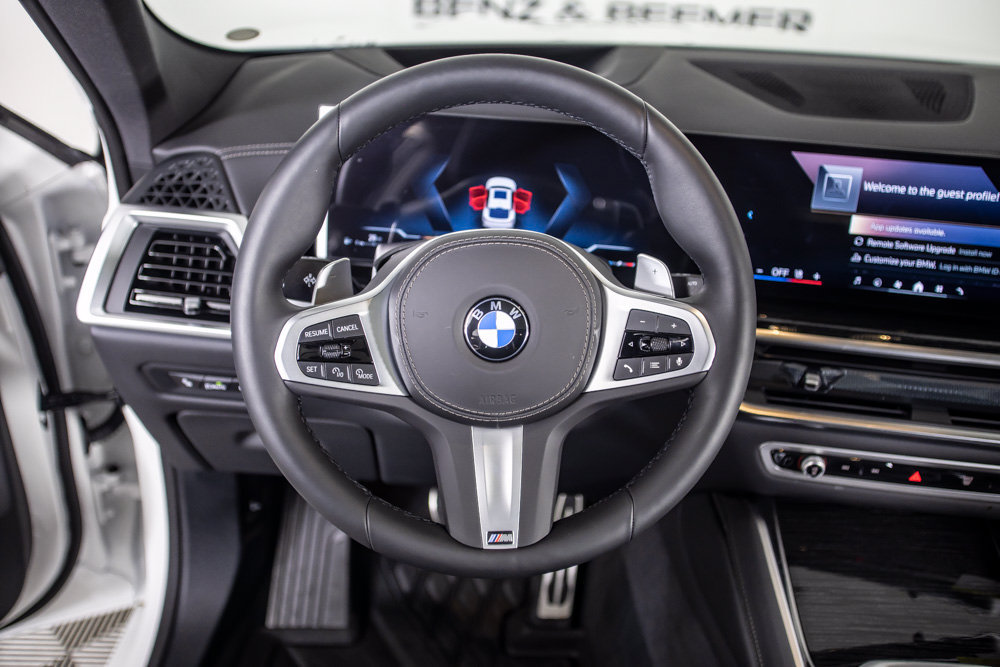 Used 2026 BMW X6 xDrive40i w/ Climate Comfort Package AWD/4WD image 23