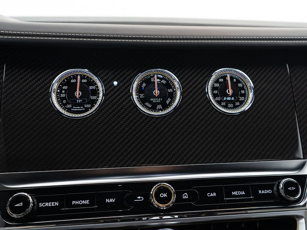 Used 2025 Bentley Flying Spur Plug-In Hybrid AWD/4WD image 41