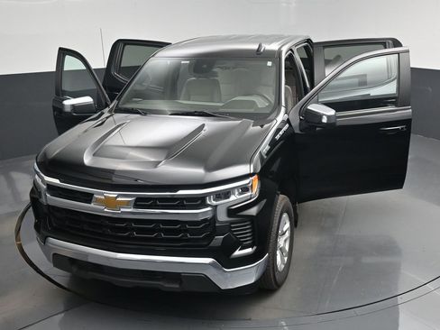 Used 2024 Chevrolet Silverado 1500 LT image 48