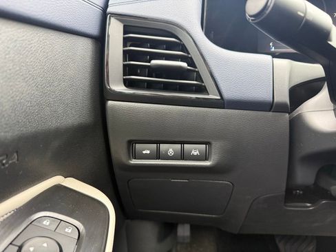 New 2026 Nissan Sentra SL w/ Floor Mat Package image 26