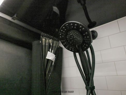 Used 2024 Mercedes-Benz Sprinter 2500 image 77