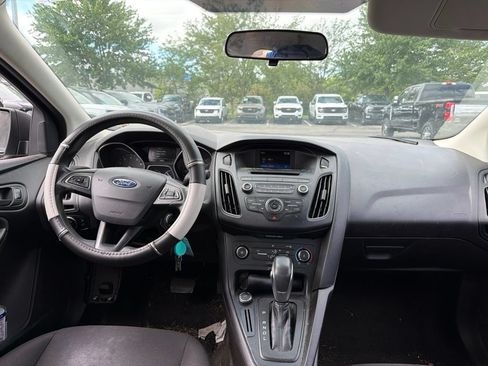 Used 2016 Ford Focus S FWD image 5