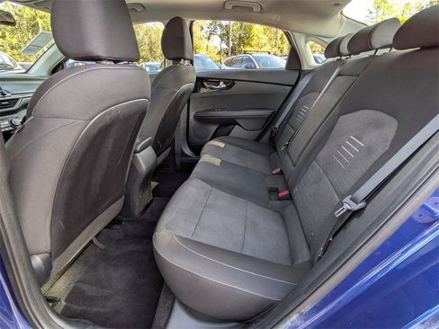 Used 2019 Kia Forte S image 12
