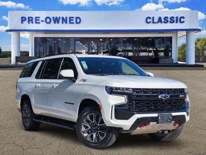 Used 2023 Chevrolet Suburban Z71 w/ Luxury Package