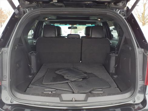 Used 2013 Ford Explorer XLT image 8