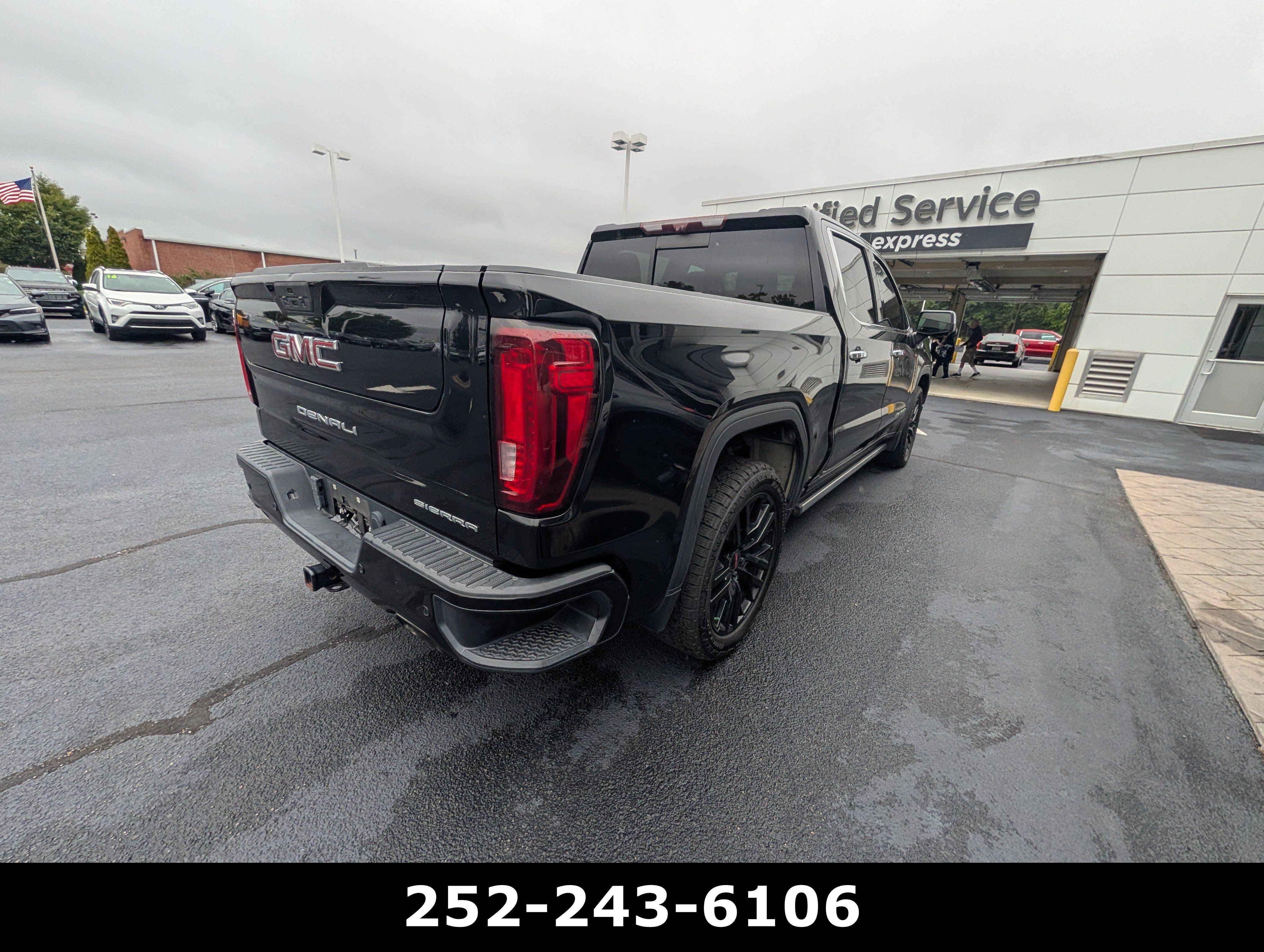 Used 2021 GMC Sierra 1500 Denali w/ Denali Ultimate Package AWD/4WD image 6