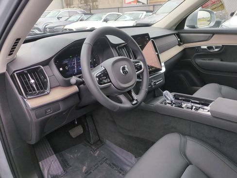 New 2026 Volvo XC90 B6 Plus w/ Protection Package AWD/4WD image 10