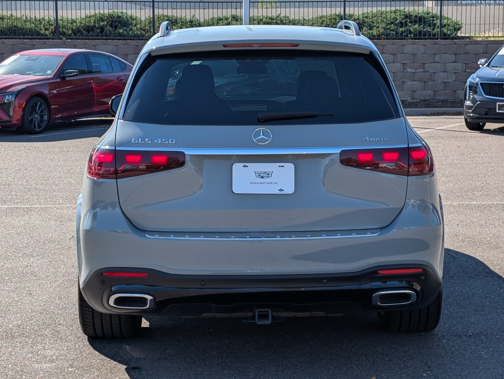 Used 2024 Mercedes-Benz GLS 450 4MATIC image 5