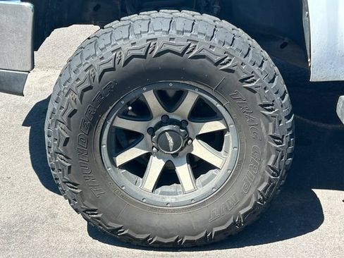 Used 2011 GMC Sierra 1500 SLT w/ Suspension Package, Off-Road AWD/4WD image 6