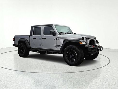 Used 2020 Jeep Gladiator Sport w/ Quick Order Package 24S AWD/4WD image 2