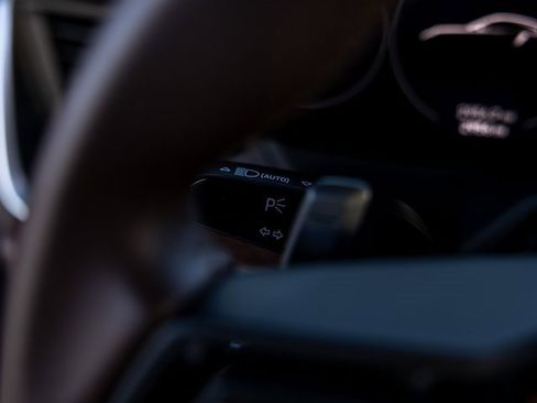 Used 2023 Porsche 911 Turbo S image 39