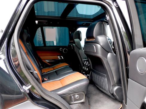 Used 2017 Land Rover Range Rover SV Autobiography Dynamic image 18