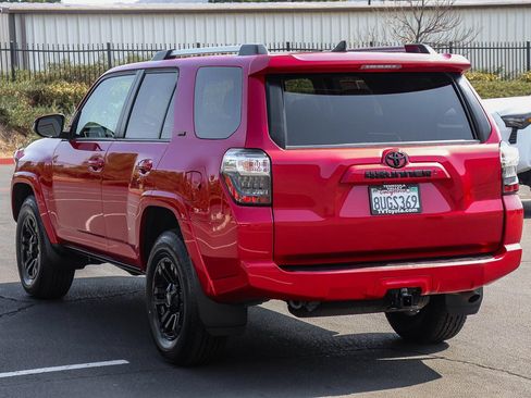 Certified 2021 Toyota 4Runner SR5 Premium w/ Moonroof Package RWD image 5