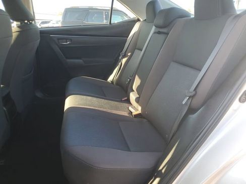 Used 2018 Toyota Corolla LE image 11