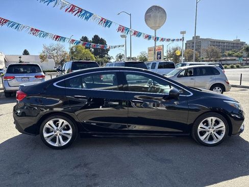 Used 2016 Chevrolet Cruze Premier image 8