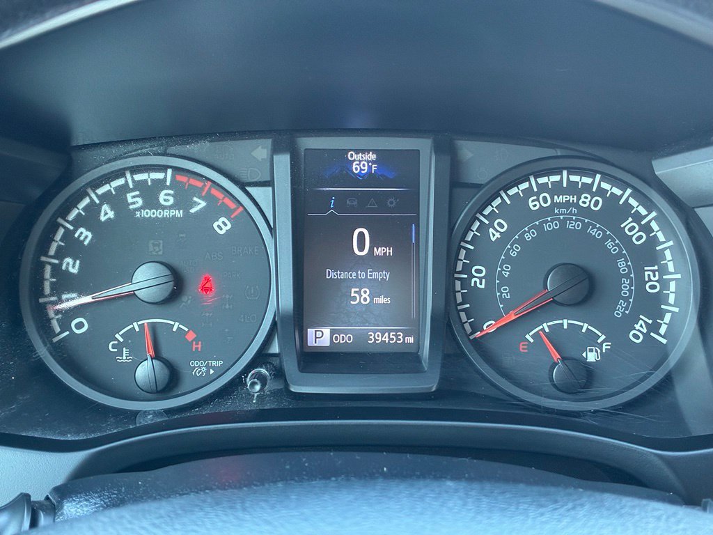 Used 2023 Toyota Tacoma SR AWD/4WD image 19