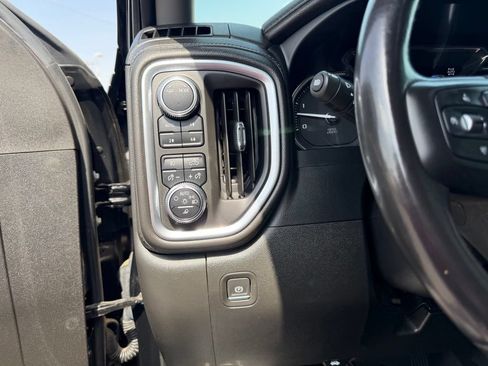 Used 2022 GMC Sierra 3500 Denali AWD/4WD image 27