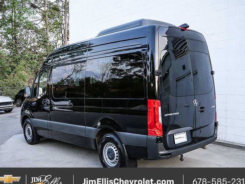 Used 2024 Mercedes-Benz Sprinter 2500 image 22