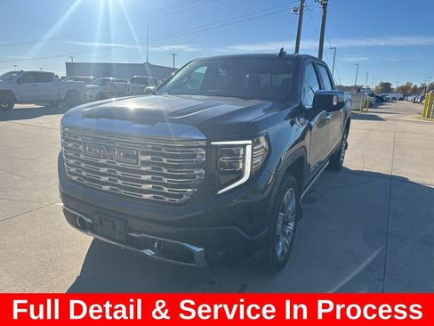 Used 2024 GMC Sierra 1500 Denali image 3