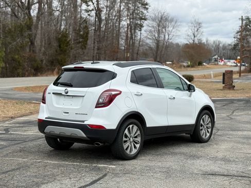 Used 2019 Buick Encore Preferred w/ Safety Package image 4