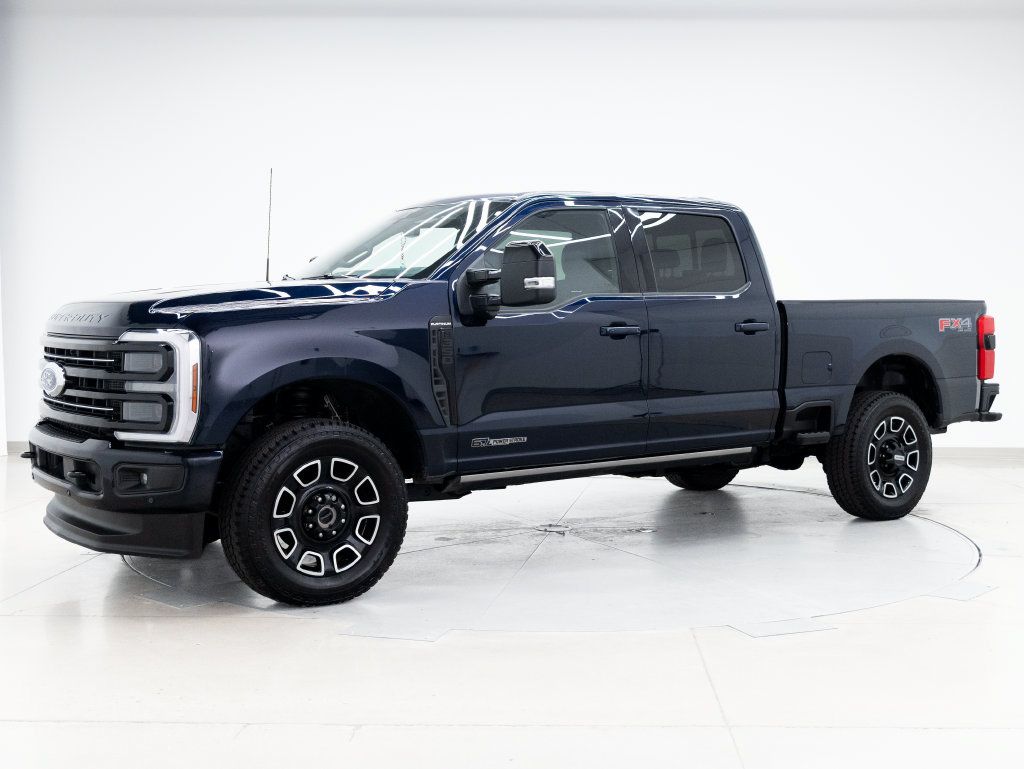 Used 2025 Ford F350 Platinum AWD/4WD image 3