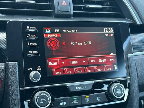 Used 2019 Honda Civic Sport image 16