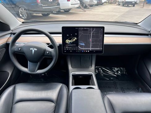 Used 2021 Tesla Model 3 Standard Range Plus RWD image 35
